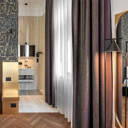 Mottl House By Adrez 아파트호텔 4*