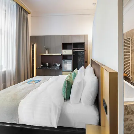 아파트호텔 Mottl House By Adrez 4*