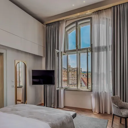 Mottl House By Adrez 4*