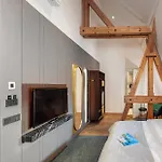 Mottl House By Adrez Apart-hotel 4*