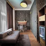 Mottl House By Adrez Apart-hotel Praga