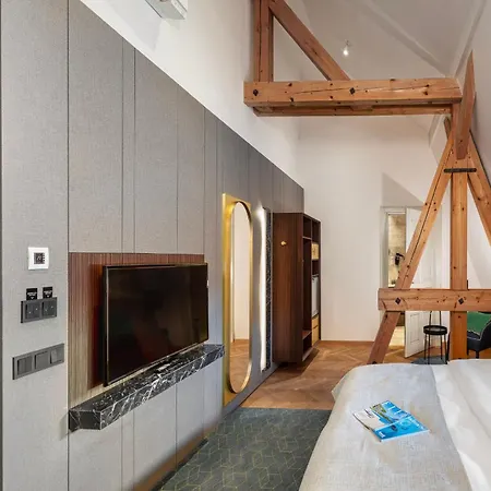 Mottl House By Adrez 4* Prag