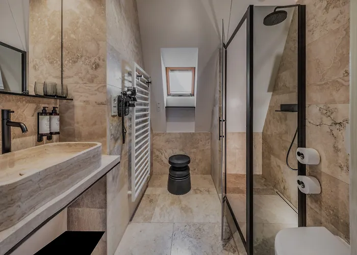 Aparthotel Mottl House By Adrez
