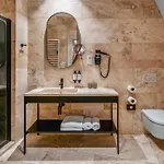 Apart-hotel Mottl House By Adrez 4*