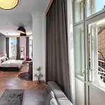 Mottl House By Adrez Apart-hotel